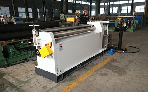 W11F系列非對(duì)稱式卷板機(jī)